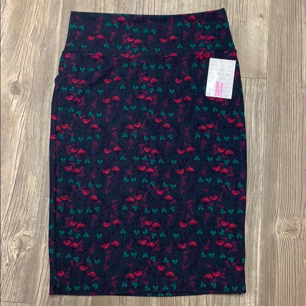 LuLaRoe Cassie pencil skirt
